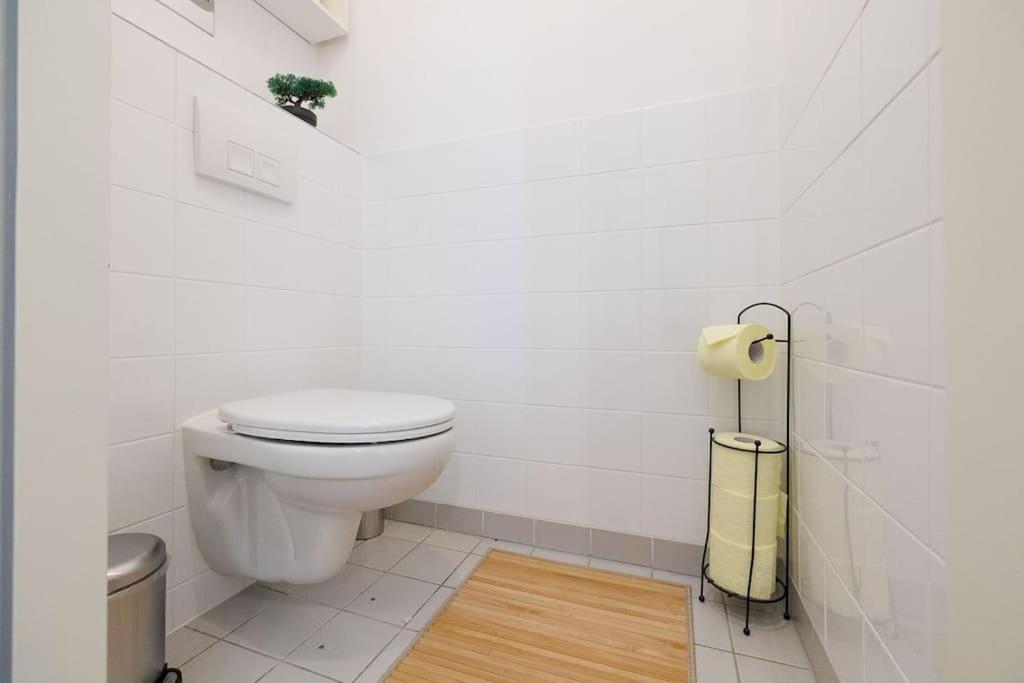 New! Cozy & Lovely Home In The 3Rd District ウィーン エクステリア 写真