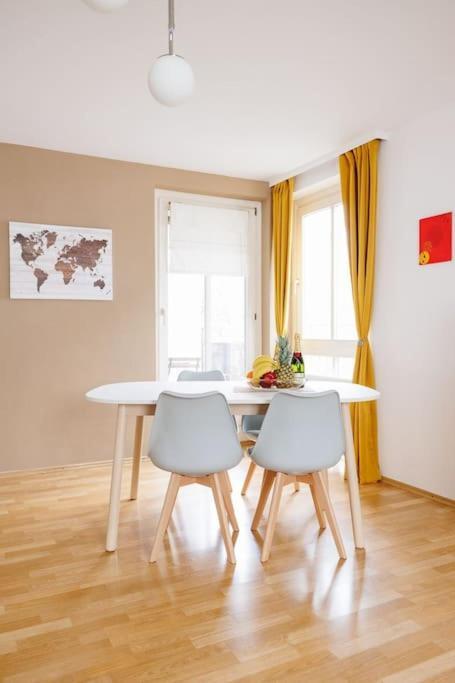 New! Cozy & Lovely Home In The 3Rd District ウィーン エクステリア 写真